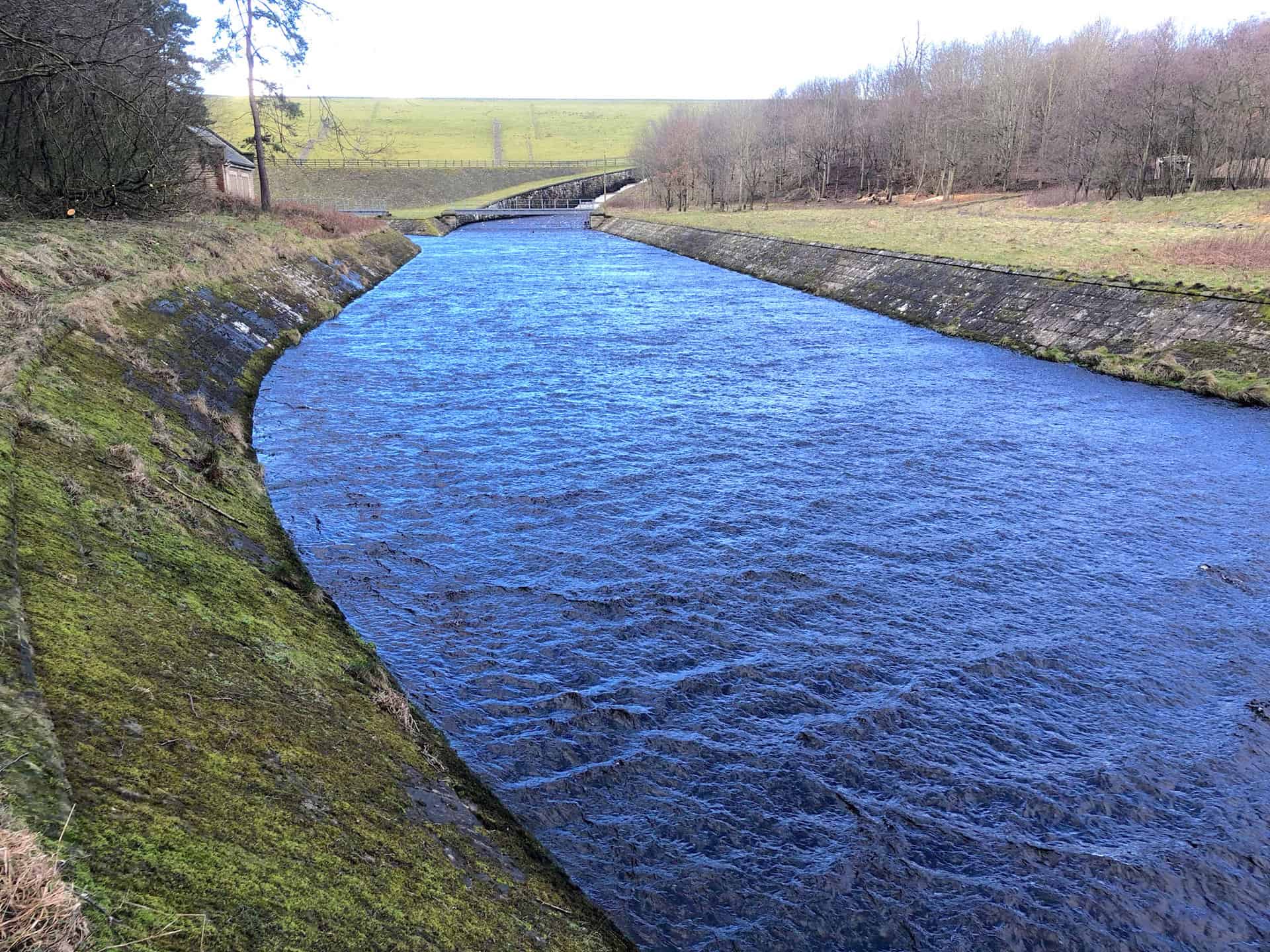 Leighton Reservoir primary overflow area and weir. Water is drained from the northern end of the reservoir dam and forms Pott Beck which flows into the River Burn.