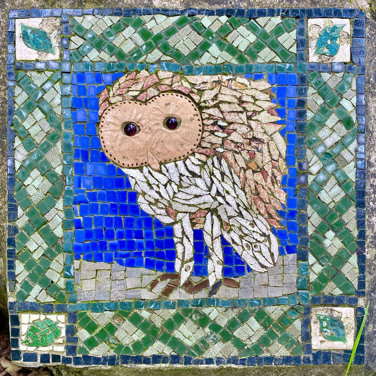 Crackpots Mosaic Trail: Barn Owl.