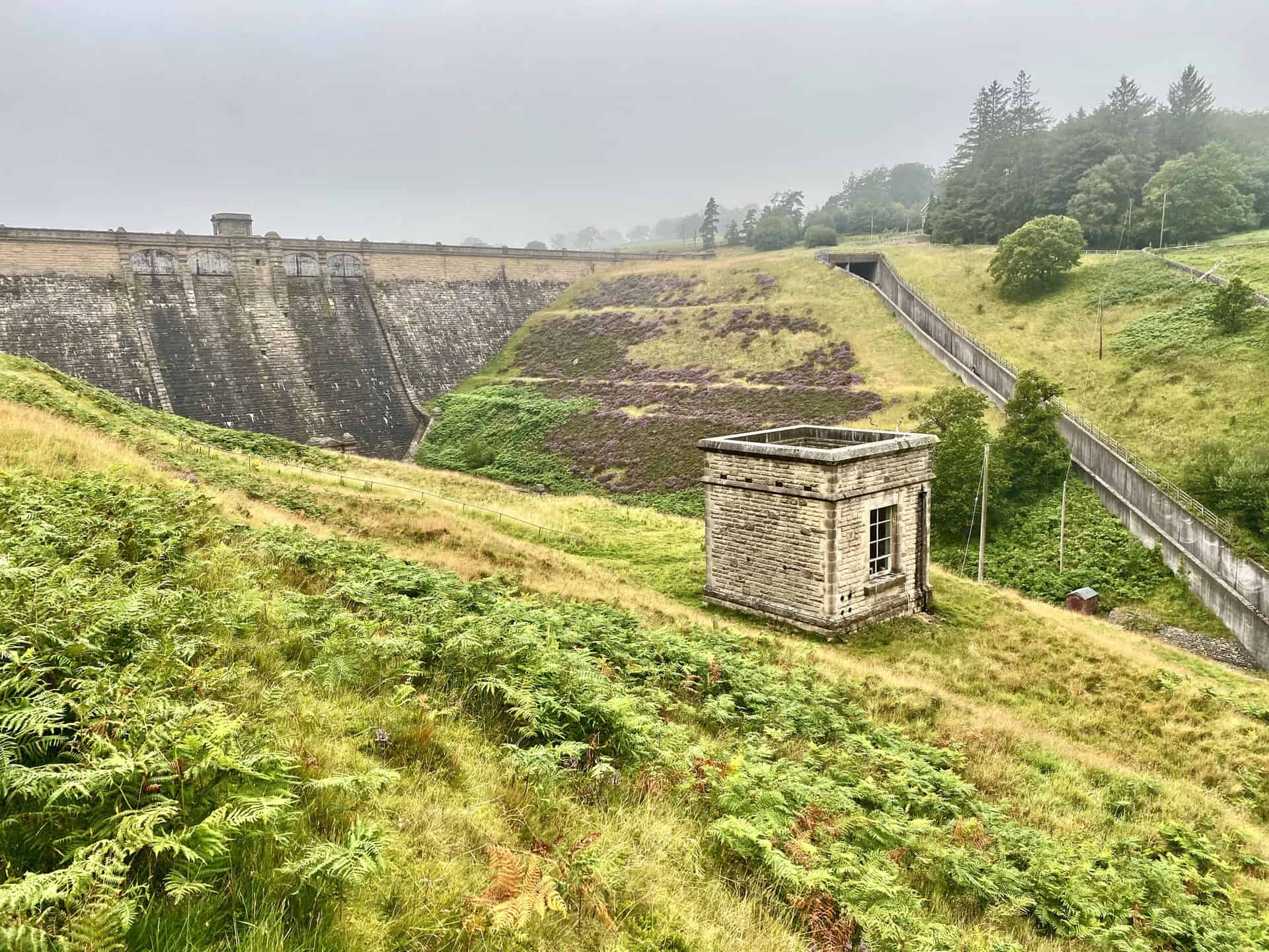 The majestic Roundhill Reservoir dam is a testament to engineering.
