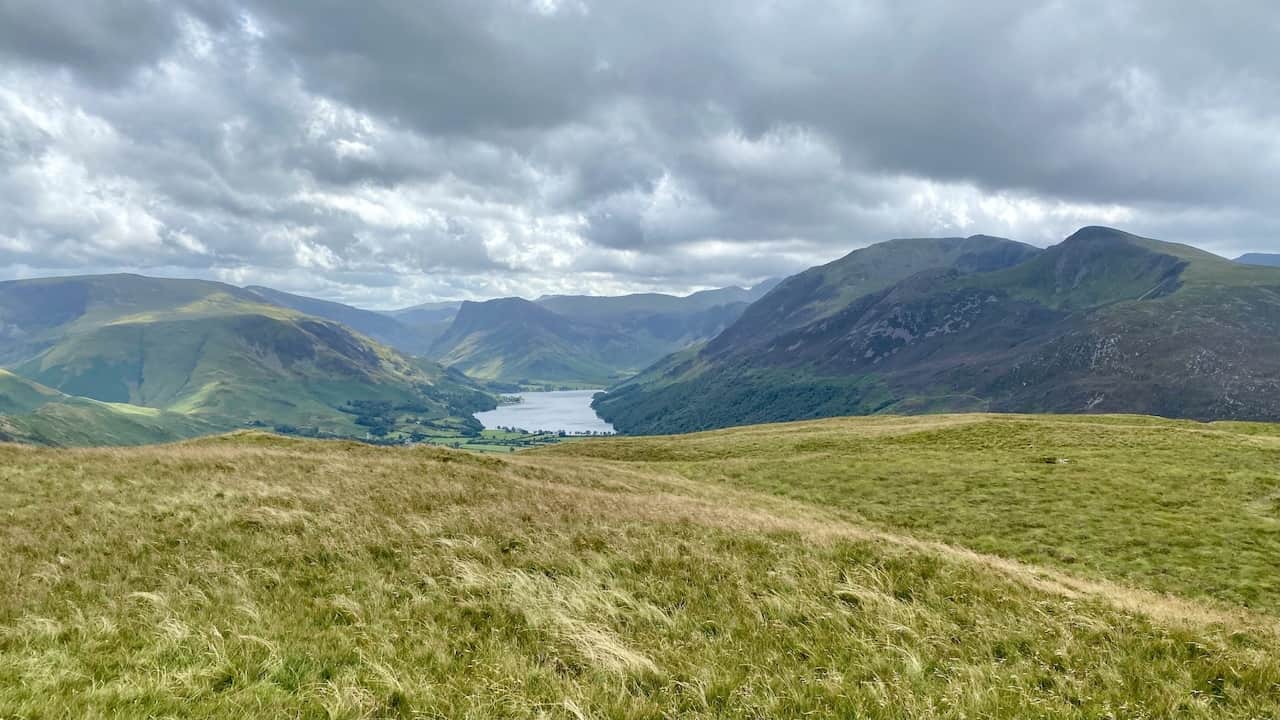 The view from Mellbreak South Top south-east to Buttermere. Behind the lake is Fleetwith Pike and to the right is the high ridge linking Red Pike, High Style, High Crag and Hay Stacks.