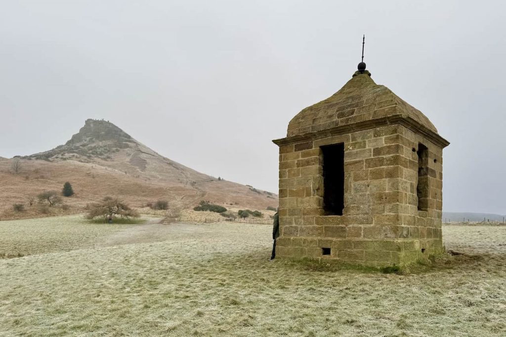 Roseberry Topping Walk: Trail Featuring Captain Cook’s Monument