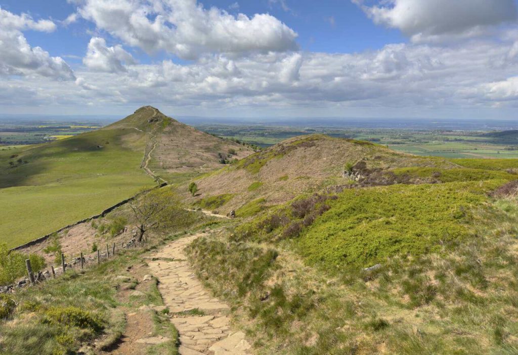 Great Ayton Walk: Hutton Moor and Hanging Stone Circular Route.
Sunday 10 May 2026.
Northern England.
9 miles.